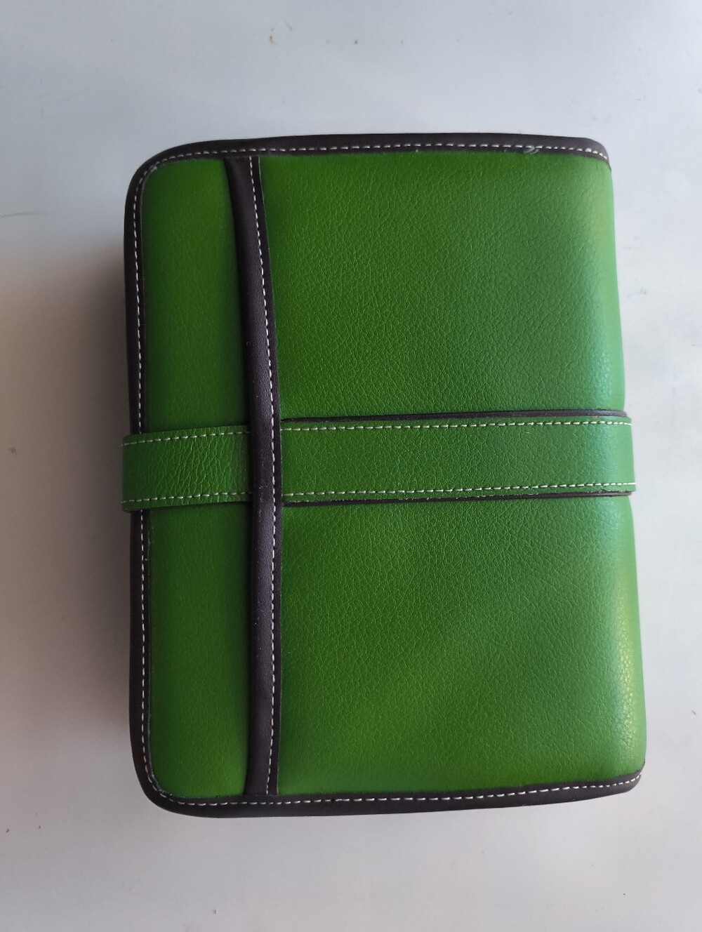 Franklin Covey Genuine Leather Planner Agenda Kelly Green 8" X 7" X 2" - Picture 3 of 17